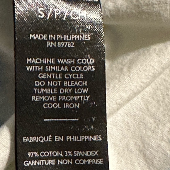 Natori over sized size small top - Picture 6 of 7